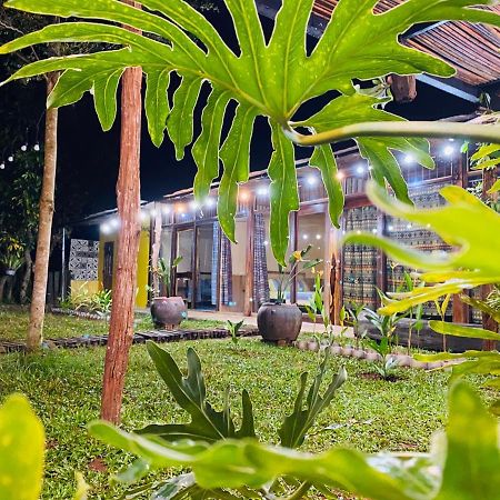 Villa Nha Cua Nep Plei Brel Exterior foto