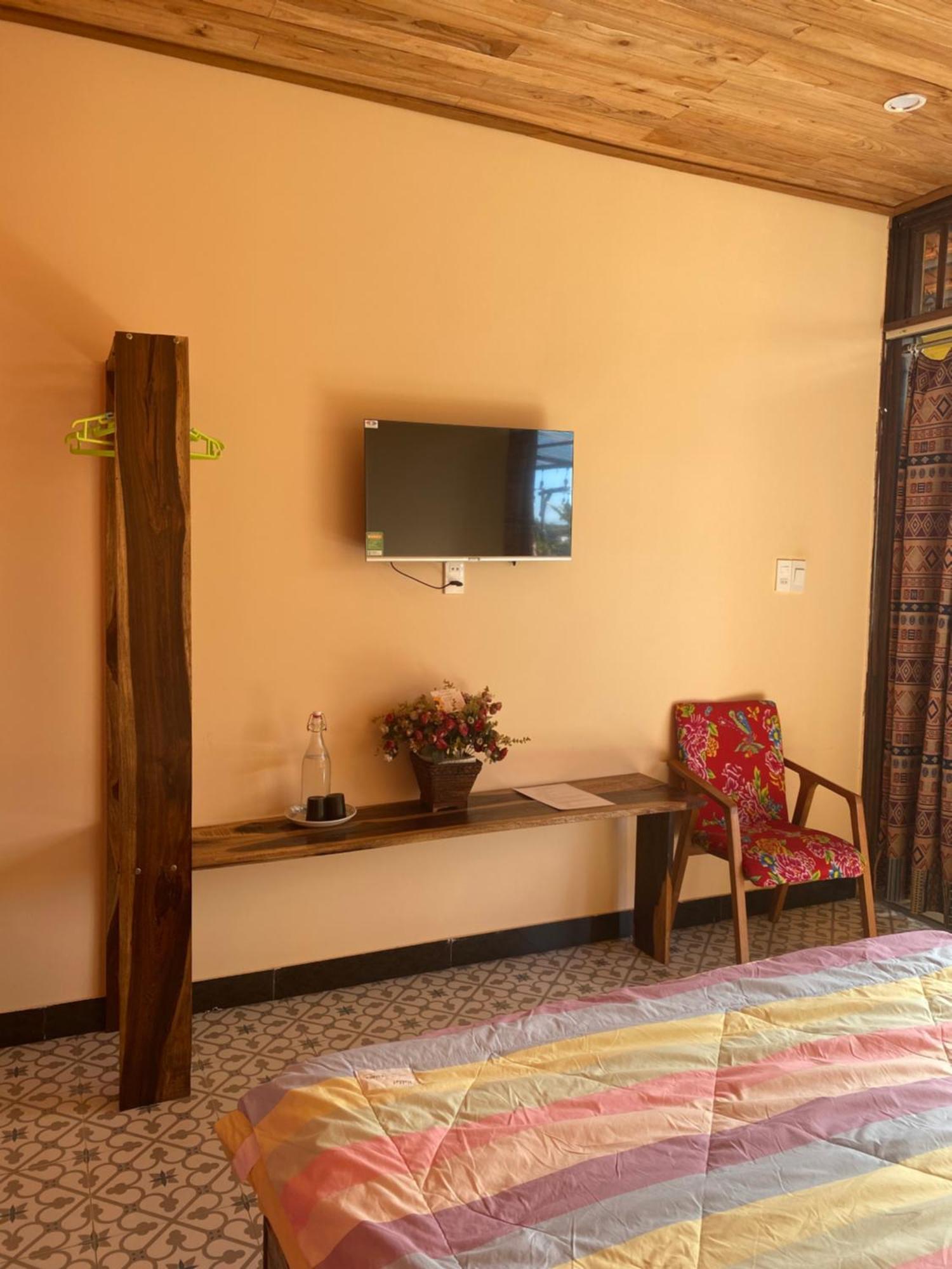 Villa Nha Cua Nep Plei Brel Exterior foto